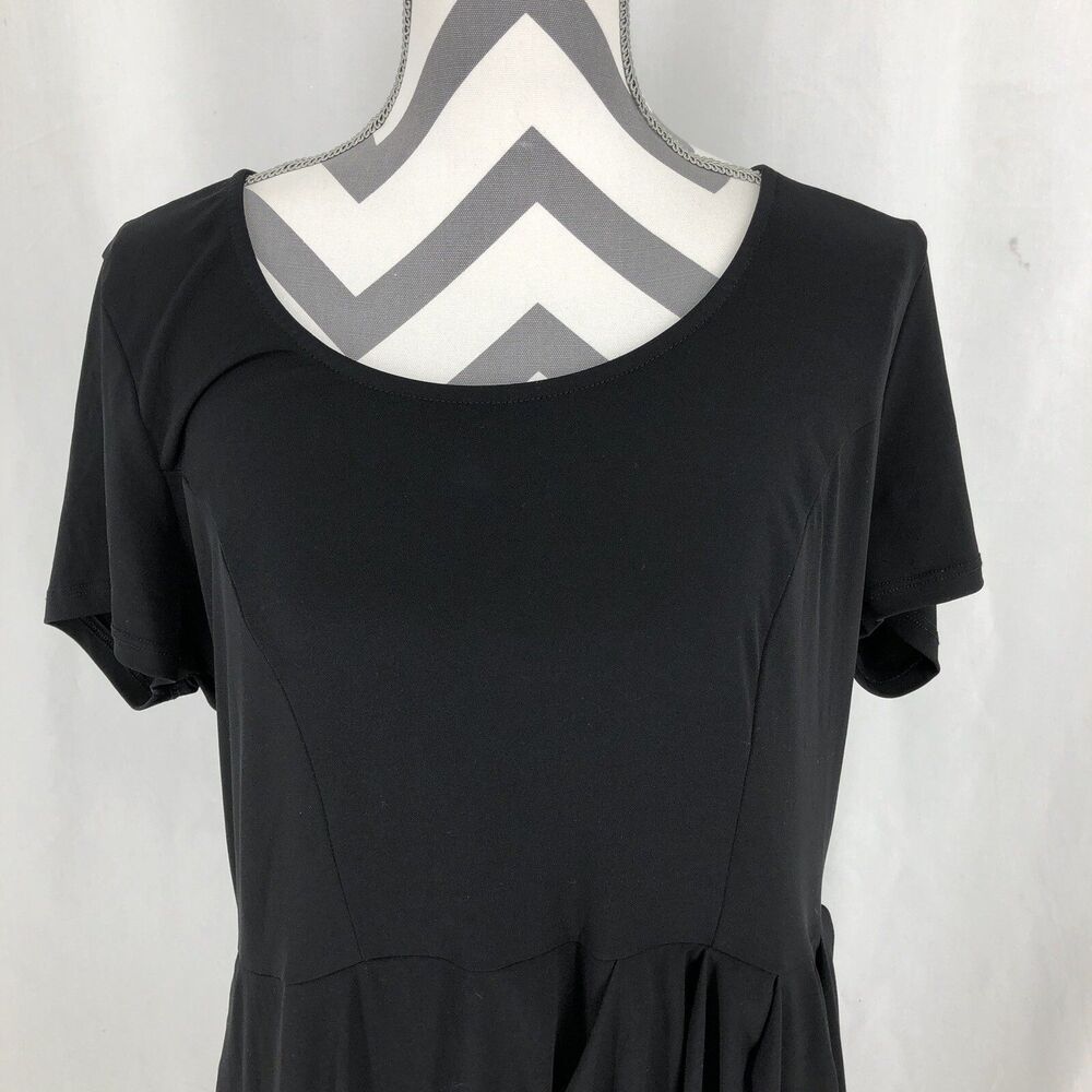 Fashion to Figure Black Short Sleeve Gathered Waist Drape Dress 2X USA